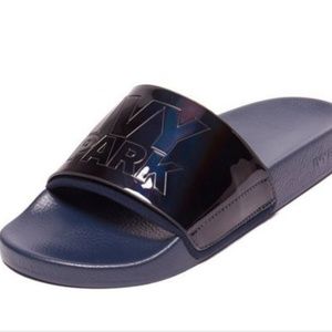 Ivy Park Slides